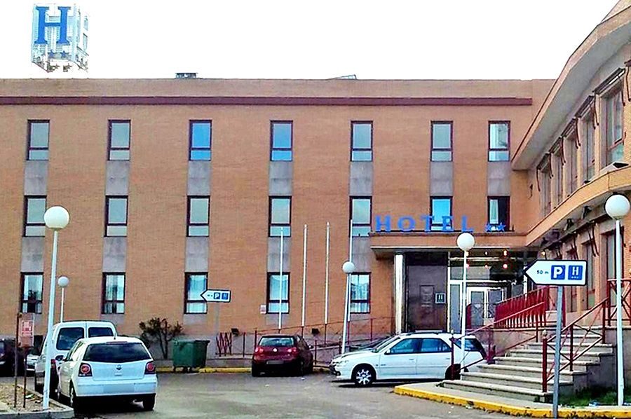 Hotel Humanes Humanes de Madrid Buitenkant foto